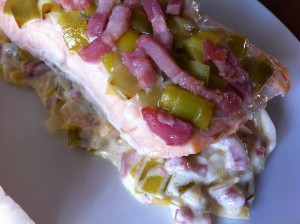 » Papillotes de saumon poireau-lardons